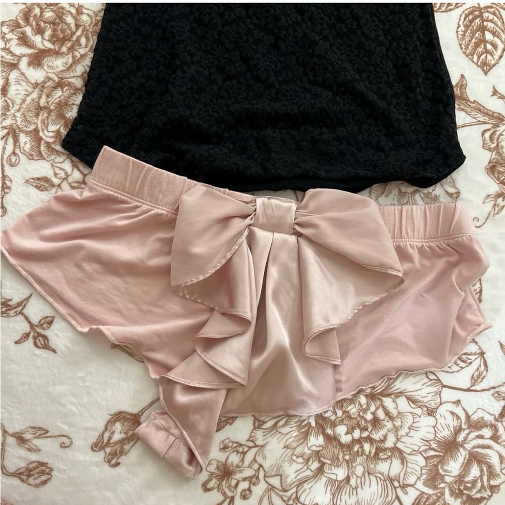 Victoria’s Secret pink bow satin cheeky bottoms tap pant Y2K